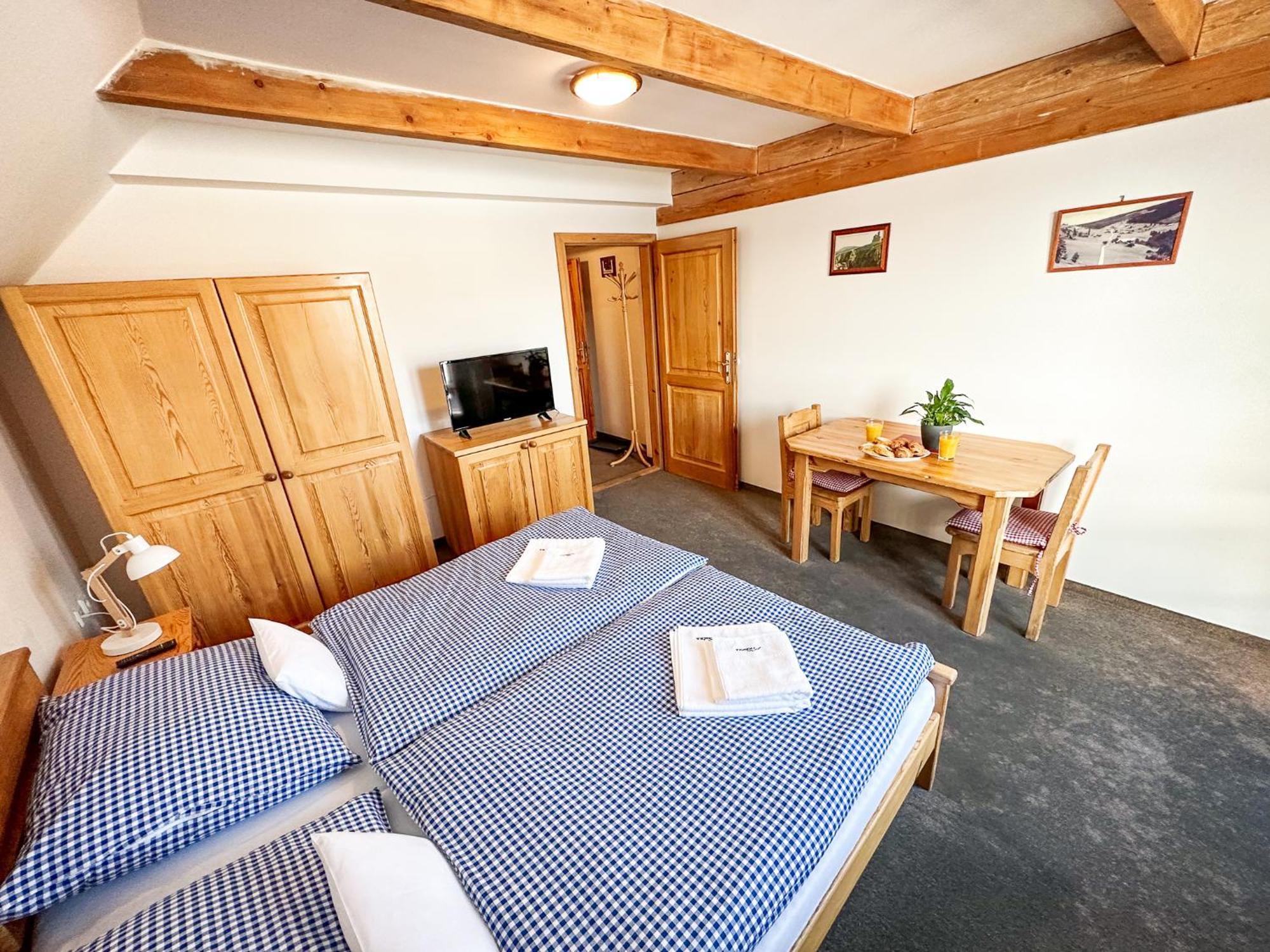 Penzion Zvonicka Pec pod Snezkou Room photo